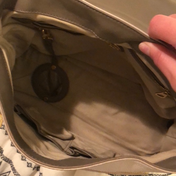 Tory Burch Shoulder Bag - Picture 5 of 7